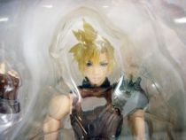 dissidia_final_fantasy___cloud_strife___figurine_play_arts_kai__2_