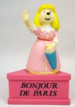 les_3_mousquetaires___figurine_pvc_m_b___constance_sur_socle_schleich_bonjour_de_paris