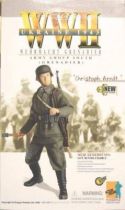 Dragon Models - CHRISTOPH ARNDT Wehrmacht Grenadier Army Group South Grenadier  Ukraine 1943