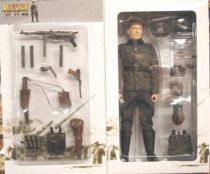 Dragon Models - MANFRED HECHT Wehrmacht Artillery Officer Artillerie Regiment 4 (Oberleutnant) France 1940