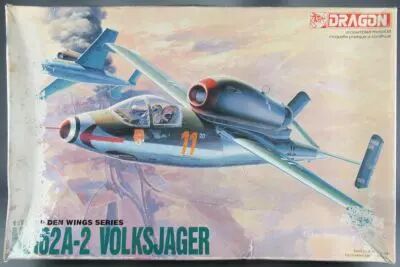 Dragon Models - N�5001 Heinkel He 162A-2 Volksjager 1:72 Golden Wings Series