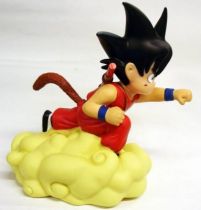 Dragonball - Plastoy - Tirelire Songoku sur Nuage Magique