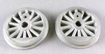 Echelle O 0 2 Roues Motrices Diam�tre 35,5mm 14 Rayons en Zamak pour Locomotive Vapeur Neuves