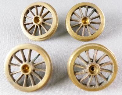Echelle O 0 4 Roues en Laiton Diam�tre 31,6mm � 12 Rayons Neuves