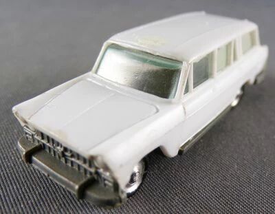 Eko 2035 Ho 1:86 Fiat 1800 Familiar  White