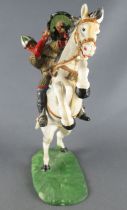 Elastolin - Moyen-âge - Normand Cavalier attaquant masse (bouclier vert) cheval cabré blanc (réf 8880)