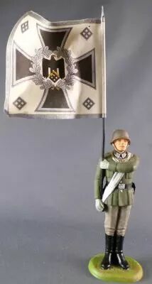Elastolin - WW2 - Germans - Fanfare Flag Holder (Ref 10 235)