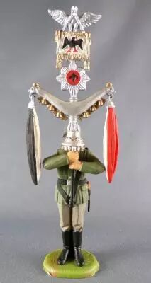Elastolin - WW2 - Germans - Fanfare Standart Bearer (Ref 10 26X)