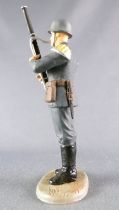 Elastolin - WW2 - Germans - Luftwaffe Fanfare Bassoon (Ref 10 26X)