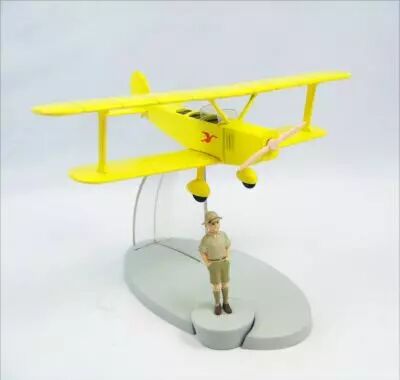 En Avion Tintin - Editions Hachette - 006 Le Biplan Jaune de Tintin au Congo 01