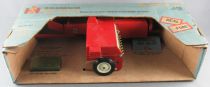 ERTL 447 Farm Implement International Harvester Hay Baler Mint Blue Box