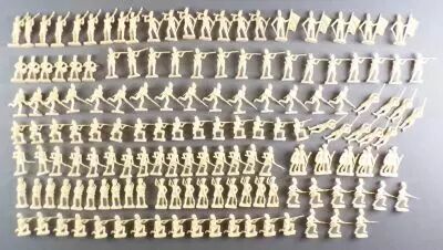 Esci 215 - 1/72 - Guerres Napol�oniennes Infanterie britannique Waterloo 1815 - 145 Figurines sans Boite