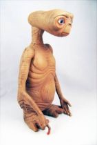 E.T. - Neca - 30cm (mousse de latex)
