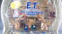 E.T. - Toys\'R\'Us - Mini Collectibles Série 1 - 10 Figurines Pvc & Présentoir  Neuf Boite