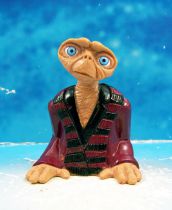 E.T. - Universal Studio 2002 - Figurine PVC - E.T. en chemise de nuit