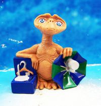E.T. - Universal Studios 2002 - Figurine PVC - E.T. envoi un message