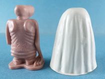 E.T. under the Sheet - 1.5\  Plastic Figure 1982 - Universal Studios 1982