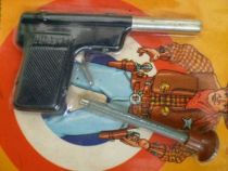 Eureka - Dart Pistol gun (Mint on card)
