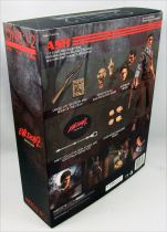 Evil Dead 2 Dead By Dawn - Mezco One:12 Collective Figure - Ash