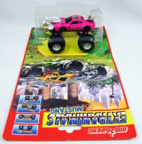 Extranimals - Mustang Ferrari 388 GTO rose