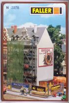 Faller 2278 N Scale Town House with Scaffolding Mint in Box