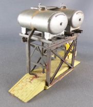Faller B-145 Ho Tank Diesel Station Built