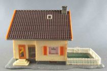 Faller B-250 Ho Rural Style House Built no box