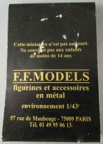 F.F. Models Pilote Debout Combi Gris Casque Rouge 1/43 Neuf Neuf Boite