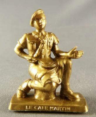Figurine Publicitaire Caf� Martin La Vie au Grand Air n� 01 Scout D�jeunant Assis