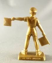 Figurine Publicitaire Caf&eacute; Martin La Vie au Grand Air n&deg; 12 Scout Faisant Signaux avec 2 Drapeaux