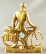 Figurine Publicitaire Caf&eacute; Martin La Vie au Grand Air n&deg; 24 Scout avec V&eacute;lo