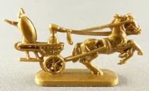 Figurine Publicitaire Chocolat L. Moreuil La locomotion &agrave; travers les &acirc;ges Char Chald&eacute;en (dor&eacute;)