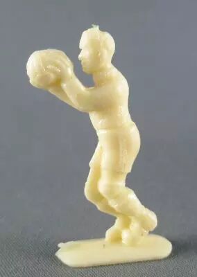Figurine Publicitaire Le Baby L\'Aiglon - S�rie Sports - Footballeur remise en touche