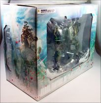 Final Fantasy XIII - Odin - Figurine Play Arts Kai Square Enix