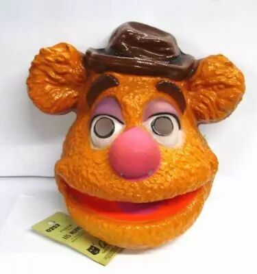 Fozzie Bear face-mask (by C�sar)