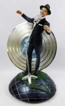 Frank Sinatra - Franklin Mint - 7\  statue with sound \ I\'ve got the world on a string\ 
