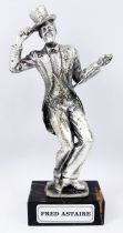 Fred Astaire - 6\  die-cast métal statue - Daviland France 1978