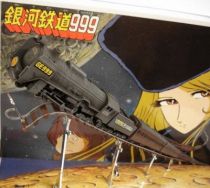 Galaxy Express 999 - hand painted model kit with diorama - Bandai