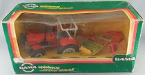 Gama 4262 Deutz Tractor with Spreader Mint in Box 1:16