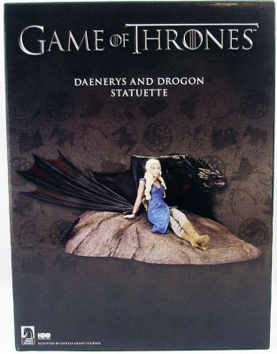 dark horse game of thrones daenerys & drogon statuette