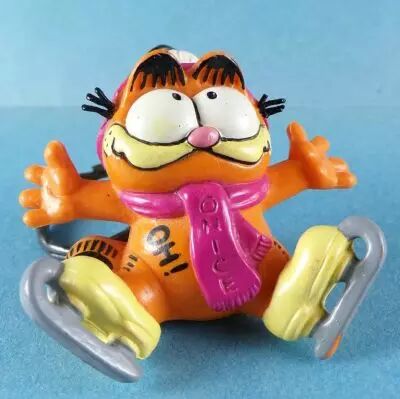 Garfield - Bully PVC Figure Key Chain - Garfield ice skater