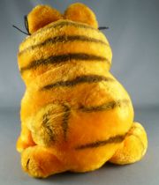 Garfield - Dakin & Co. Plush - Garfield