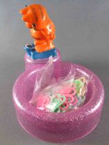 Garfield - Paper Clip Holder - Office Item with Bully PVC Figure - Weight Garfied