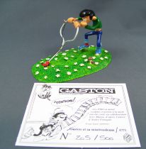 Gaston Lagaffe - Figurine de Pixi - Gaston et sa mini-tondeuse (Ref.4771)