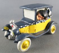 Gaston Lagaffe - Figurine PVC Plastoy - Gaston en voiture Taille Crayon