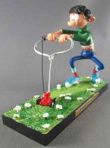 Gaston Lagaffe - Figurine Résine Plastoy - Tondeuse de Précision