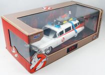 Ghostbusters - Ecto-1 - die-cast metal 1:24 scale car - Jada Toys