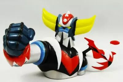 Goldorak - Banpresto - Figurine buste PVC 5cm Goldorak d�montable Gashapon