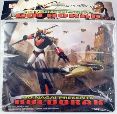 Goldorak - Tapis de souris : Goldorak contre les navettes de V�ga - HL Pro