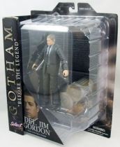 gotham___detective_jim_gordon___action_figure_diamond_select__2_